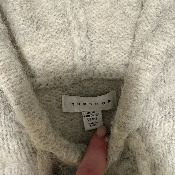 Cozy Oatmeal Hooded Sweater - Picture 2 of 4